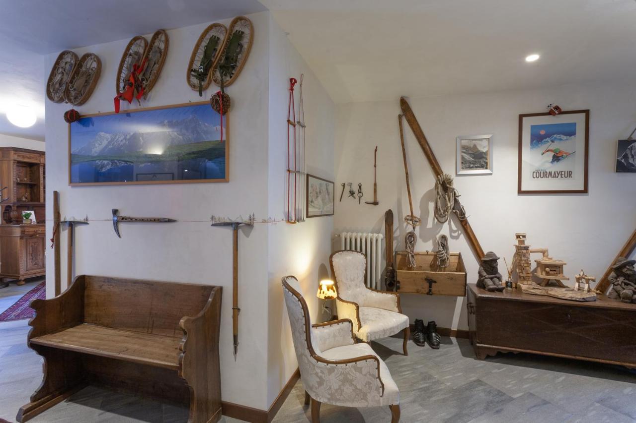 Hotel Berthod Courmayeur Dış mekan fotoğraf
